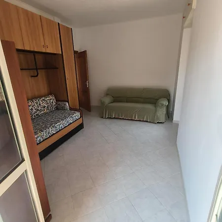 Casa Via Bolzano 2 דירה *